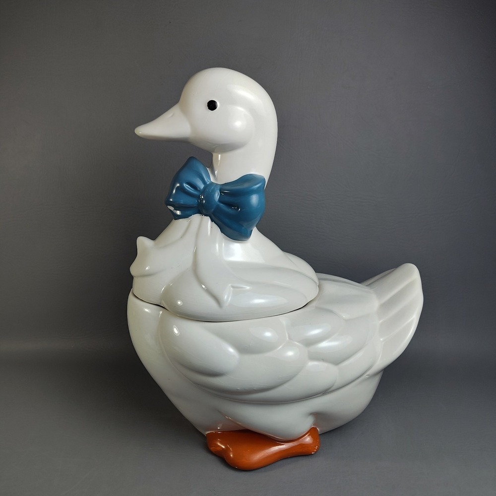 Vtg Mother Goose Ceramic Cookie Jar W/Blue Ribbon & Orange Feet Cottagecore 13"